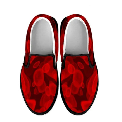 Sneakersy pielęgniarskie typu slip-on z motywem czerwonych krwinek