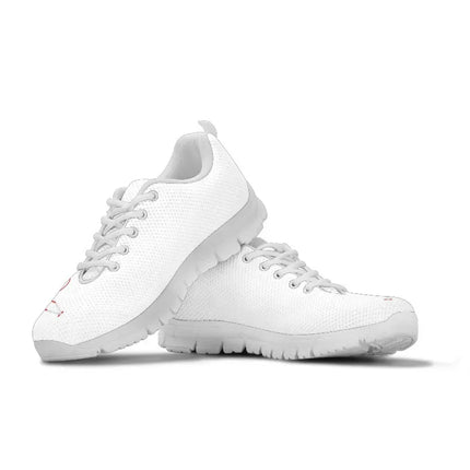 Białe sneakersy pielęgniarskie z czerwonym sercem